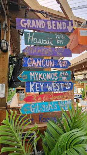 Growling Gator gallery image 76