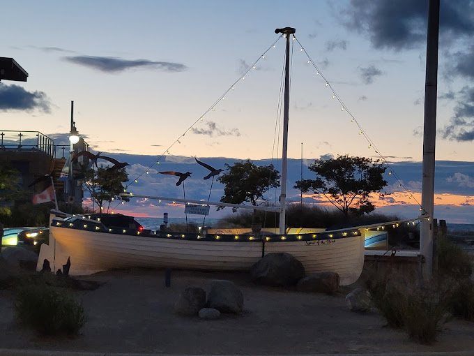 Growling Gator gallery image 48